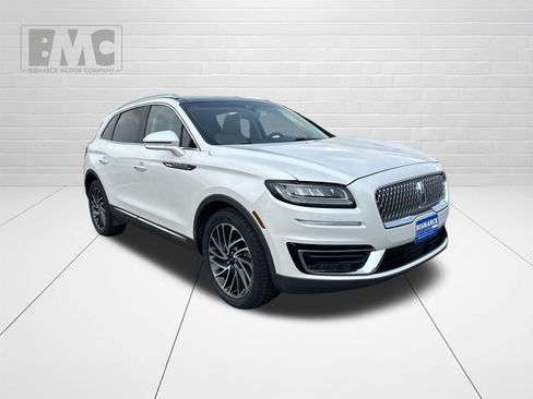 Used 2019 Lincoln Nautilus Reserve w/ Class II Trailer Tow Package AWD/4WD image 2