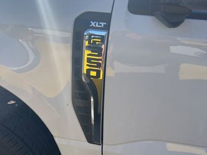 New 2026 Ford F350 XLT w/ XLT Premium Package
