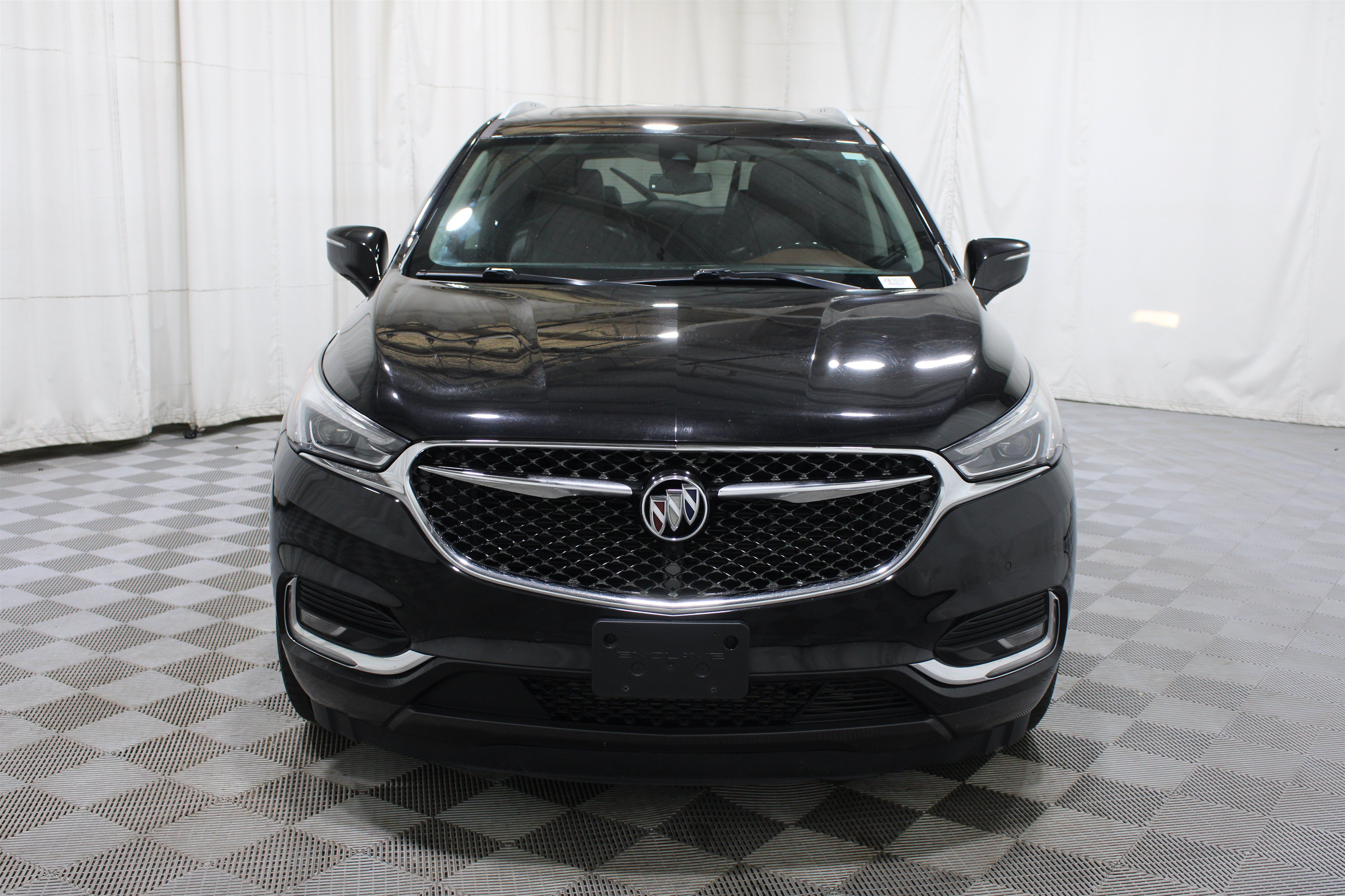 Used 2018 Buick Enclave Avenir w/ Avenir Technology Package AWD/4WD image 39