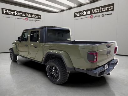 New 2026 Jeep Gladiator Sport