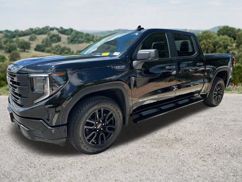 Used 2024 GMC Sierra 1500 Pro w/ Graphite Edition AWD/4WD image 3