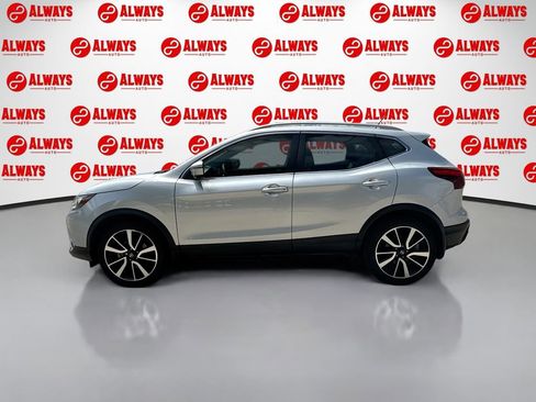 Used 2019 Nissan Rogue Sport SL w/ Premium Package FWD image 10