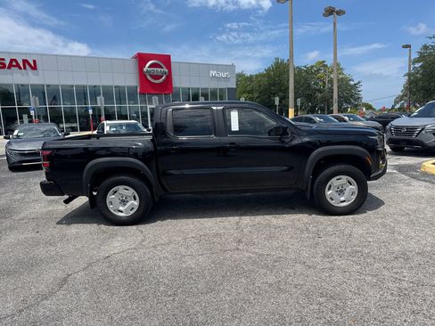 Certified 2024 Nissan Frontier SV w/ Hardbody Edition AWD/4WD image 4