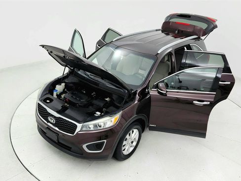 Used 2016 Kia Sorento AWD image 21