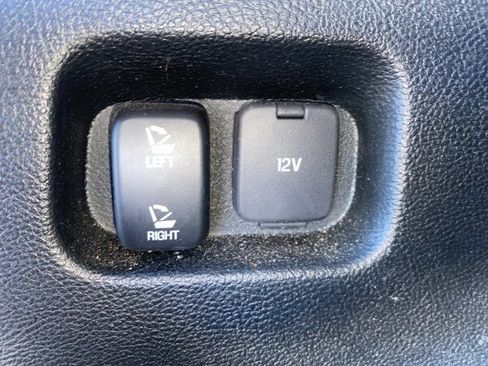 Used 2022 Ford Edge SEL w/ Convenience Package image 21