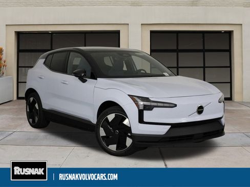 New 2026 Volvo EX30 Plus image 1