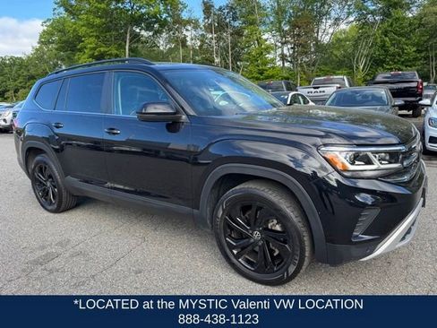 Certified 2023 Volkswagen Atlas SE w/ Panoramic Sunroof Package AWD/4WD image 3