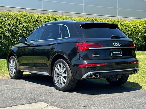 Used 2022 Audi SQ5 Premium Plus w/ Premium Plus Package AWD/4WD image 3