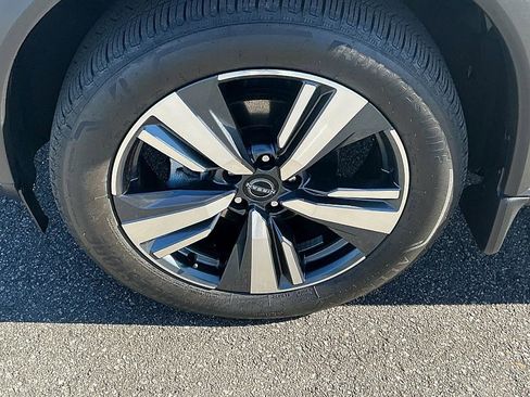 Certified 2023 Nissan Rogue SL image 7