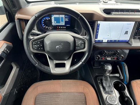 Used 2023 Ford Bronco Outer Banks w/ Sasquatch Package image 21