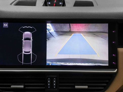 Used 2020 Porsche Cayenne image 26