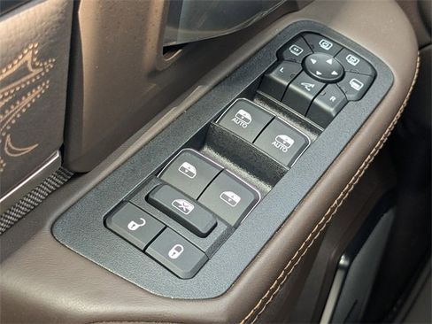 New 2026 RAM 2500 Limited image 25