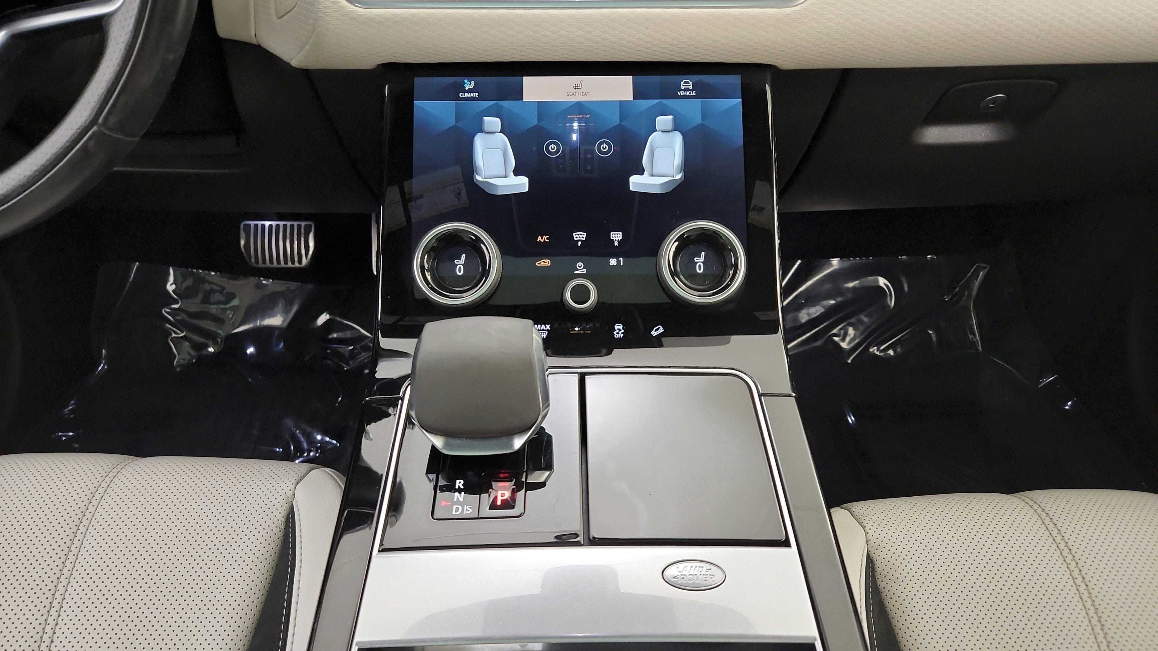 Used 2021 Land Rover Range Rover Velar R-Dynamic S AWD/4WD image 23