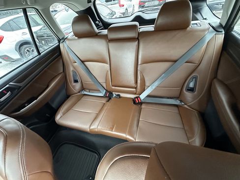 Used 2018 Subaru Outback 3.6R Touring image 13