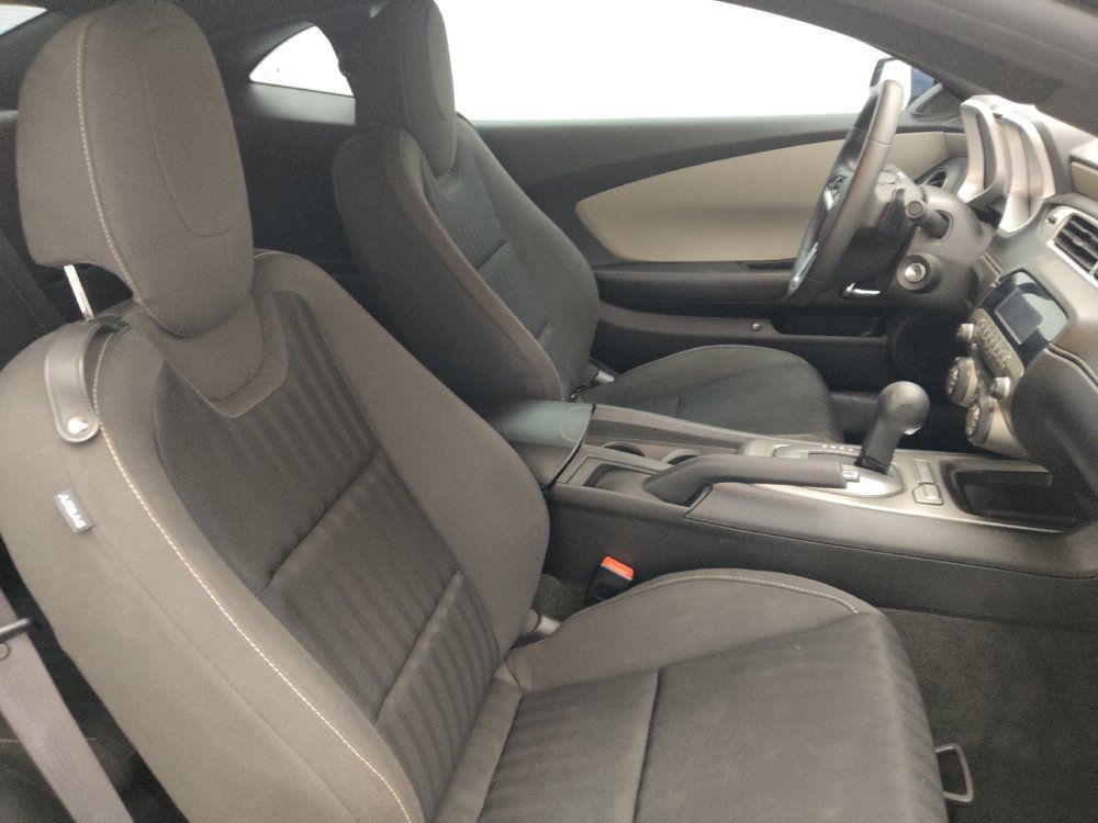 Used 2015 Chevrolet Camaro LS RWD image 21