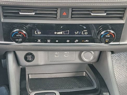 New 2026 Nissan Rogue SV image 15