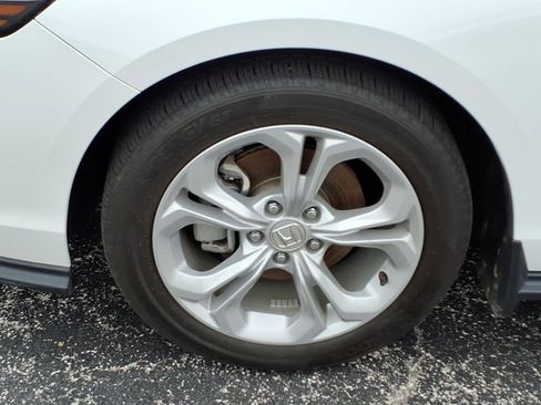 Used 2023 Honda Accord LX image 31