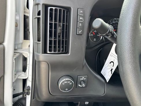 New 2025 Chevrolet Express 3500 w/ Power Convenience Package image 25