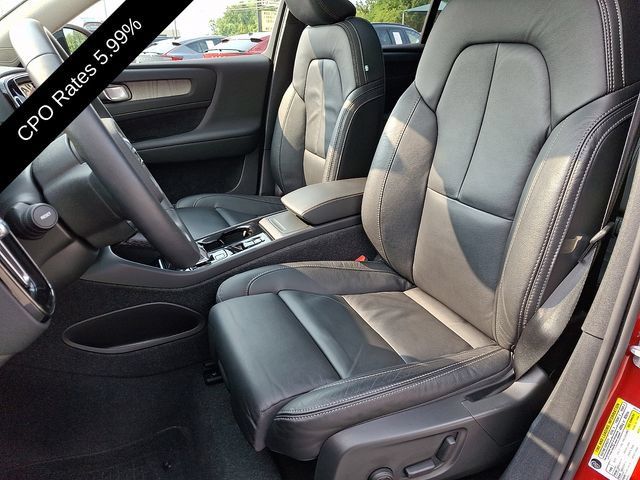 Certified 2023 Volvo XC40 B5 Plus w/ Driver Assist Package AWD/4WD image 16