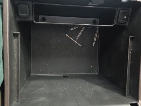 Used 2017 GMC Sierra 1500 SLT image 36