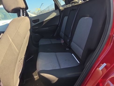 Used 2021 Hyundai Kona SEL AWD/4WD image 11