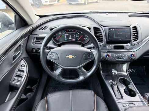 Used 2016 Chevrolet Impala LTZ FWD image 27