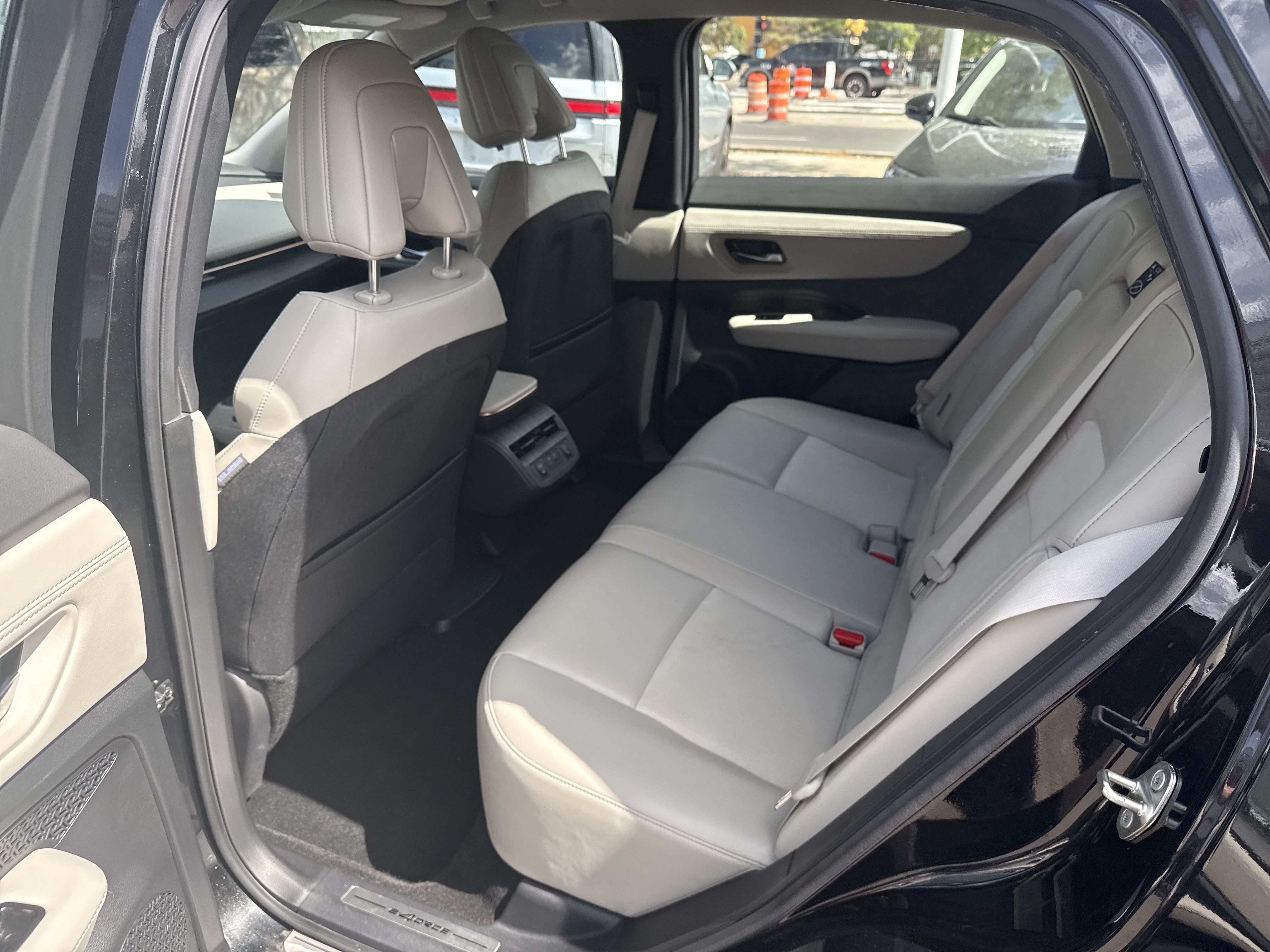 Certified 2024 Nissan Ariya AWD image 12