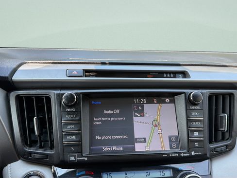 Used 2018 Toyota RAV4 Limited w/ Advanced Technology Package AWD/4WD image 15
