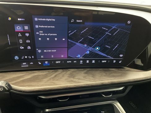 Used 2025 Audi Q5 Premium Plus image 15