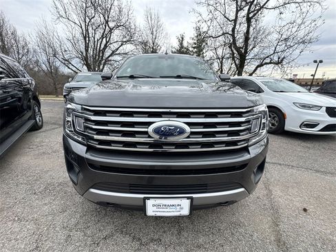 Used 2021 Ford Expedition XLT image 26