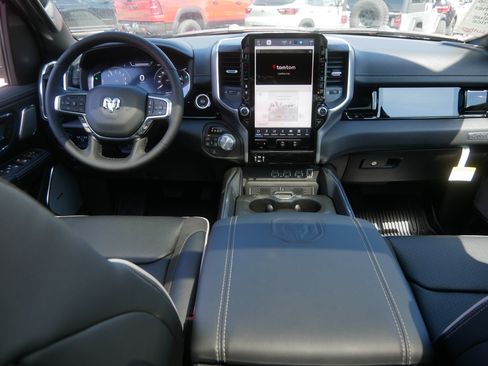 New 2026 RAM 1500 Laramie AWD/4WD image 7