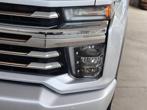 Used 2020 Chevrolet Silverado 3500 High Country w/ Technology Package image 10