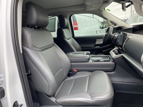 Used 2025 Ford Expedition Max Active image 34