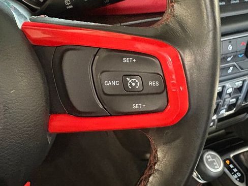 Used 2019 Jeep Wrangler Unlimited Rubicon AWD/4WD image 26