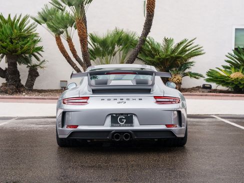 Used 2018 Porsche 911 GT3 image 7