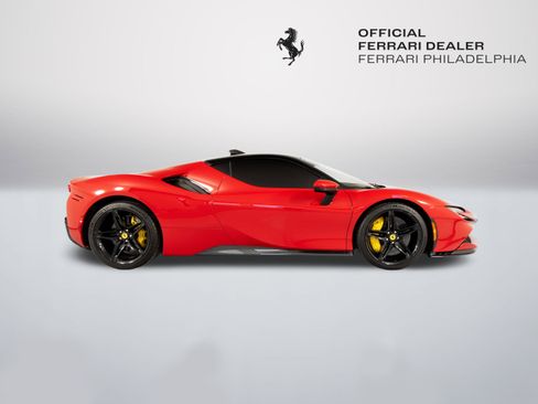 Certified 2022 Ferrari SF90 Stradale AWD/4WD image 8