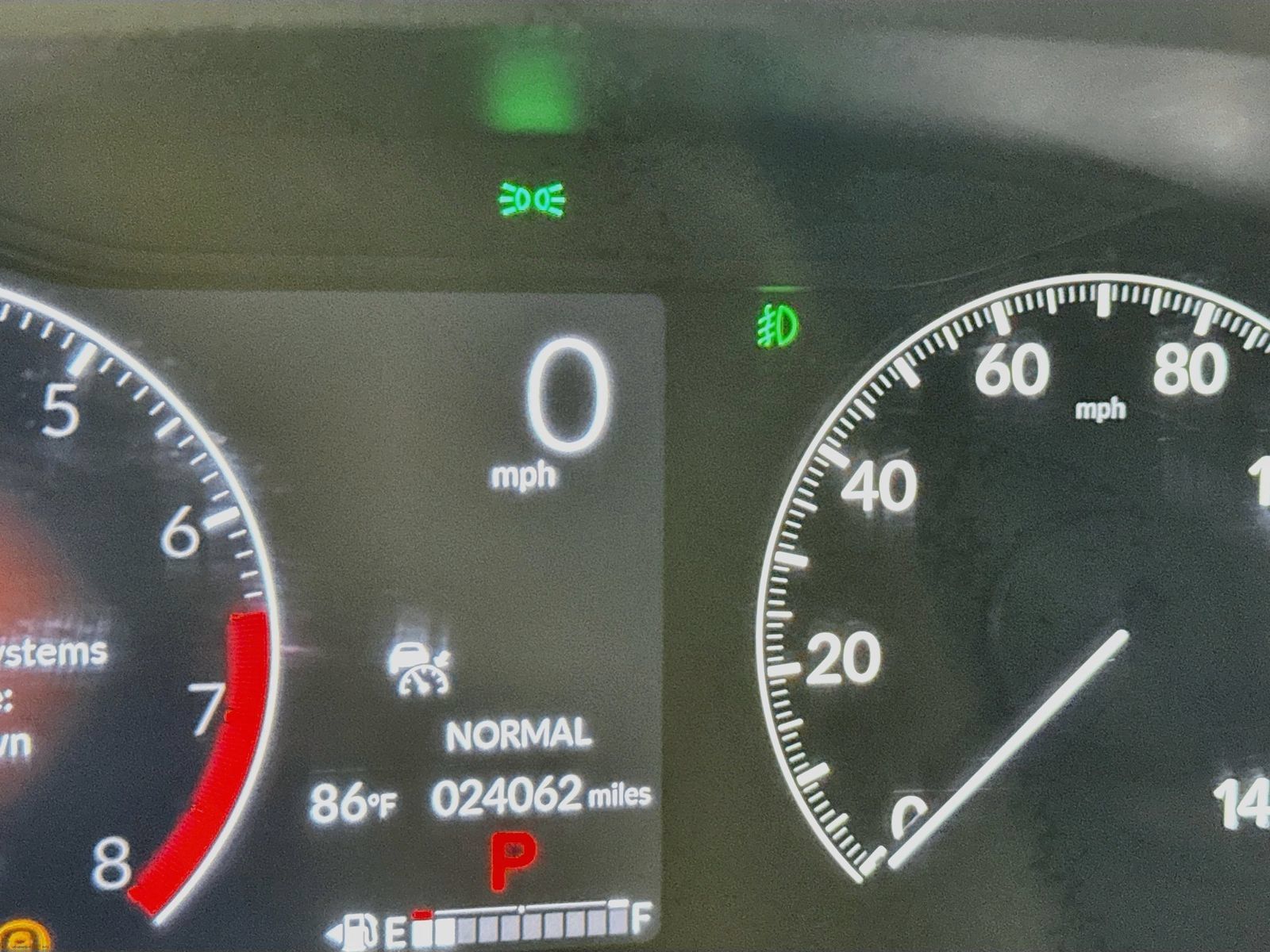 Used 2025 Honda Pilot Touring image 10