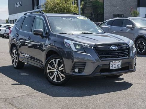 Used 2024 Subaru Forester Limited AWD/4WD image 2