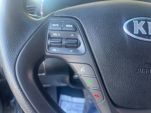 Used 2016 Kia Forte LX w/ LX Popular Plus Package image 23