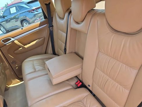 Used 2006 Porsche Cayenne S AWD/4WD image 41
