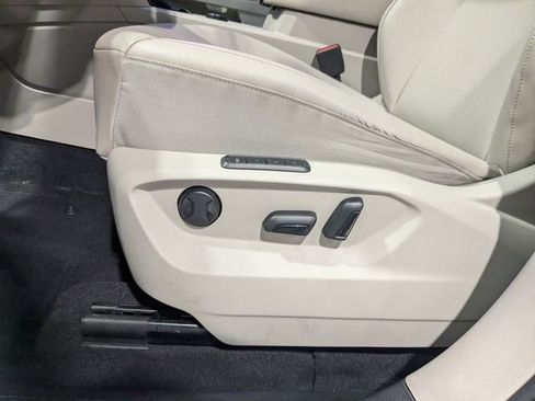 Used 2021 Volkswagen Atlas SEL image 24