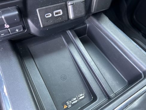 Used 2019 GMC Sierra 1500 AT4 w/ AT4 Premium Package image 25