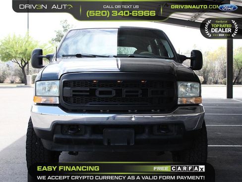 Used 2002 Ford Excursion XLT image 2