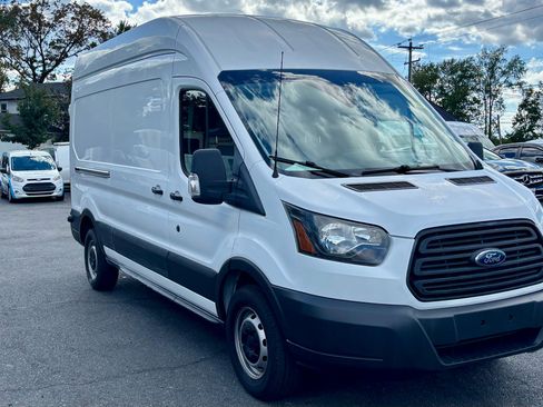 Used 2018 Ford Transit 250 148 High Roof image 4