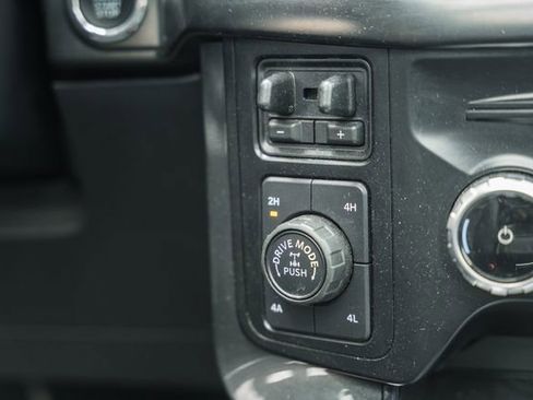 Used 2023 Ford F150 Lariat w/ Equipment Group 502A High AWD/4WD image 34