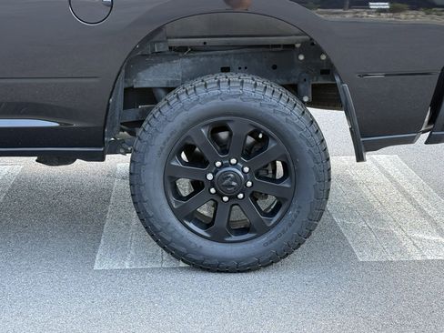 Used 2024 RAM 2500 Big Horn w/ Night Edition AWD/4WD image 10