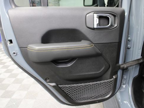 Used 2024 Jeep Wrangler Unlimited Sahara w/ Technology Group AWD/4WD image 62