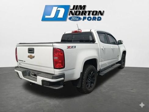 Used 2018 Chevrolet Colorado Z71 AWD/4WD image 11