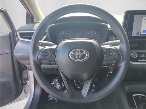 Certified 2025 Toyota Corolla LE image 11