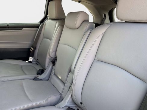 Certified 2024 Honda Odyssey EX-L image 11